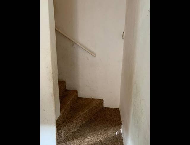 2 BEDROOM TOWNHOUSE FOR SALE IN WINDSOR EAST
